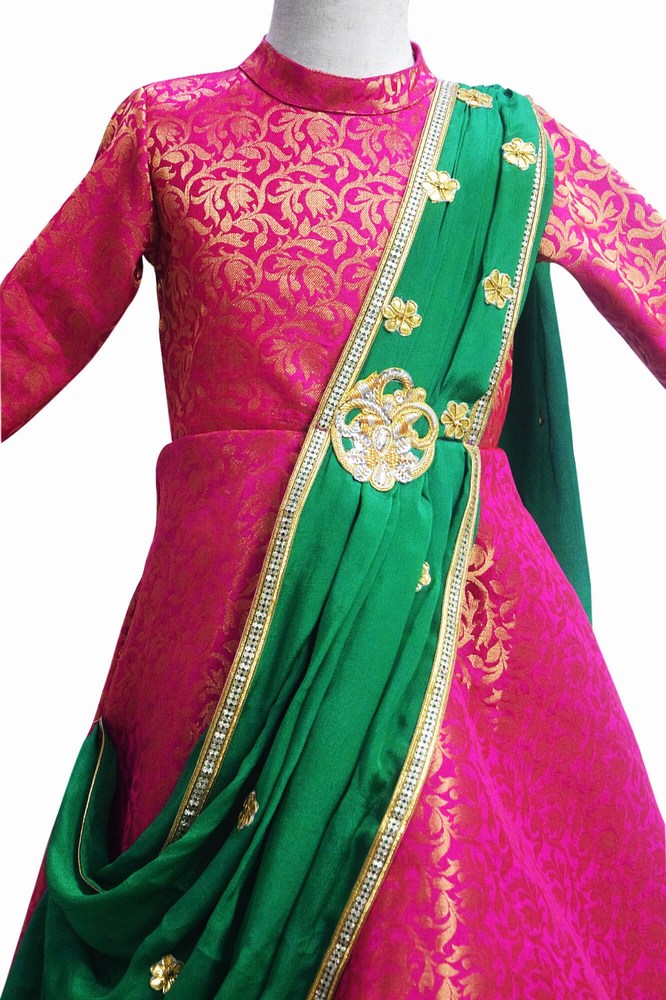 Soft Pink Indo western dress at Rs.1750/Piece in vadodara offer by Pramukh  Collections